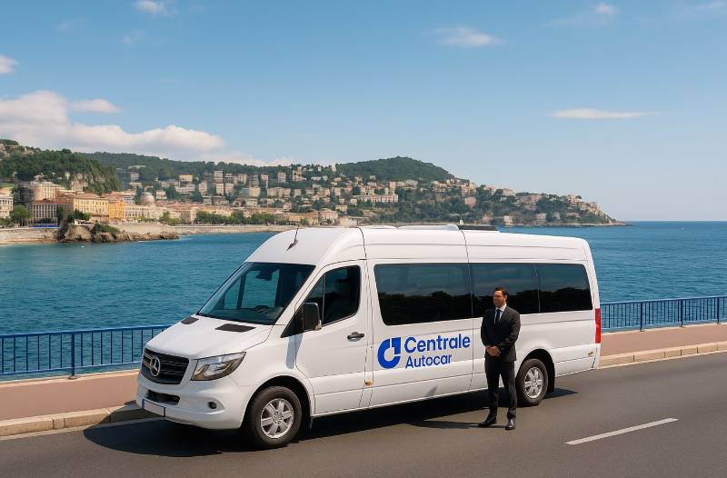 Minibus avec chauffeur loué à Nice avec Centrale Autocar