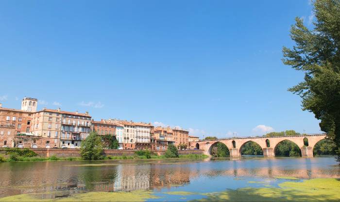 Vue du Tarn à Montauban pendant une visite en bus