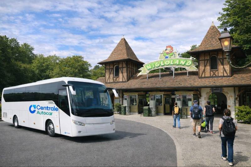 Location bus et minibus pour Nigloland