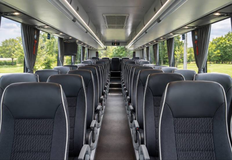 Intérieur d'un bus de 50 places